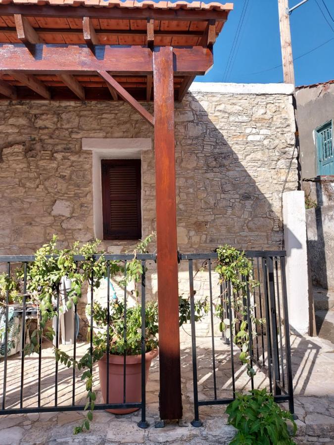 John' S House In Omodos Guest House Limassol Ngoại thất bức ảnh